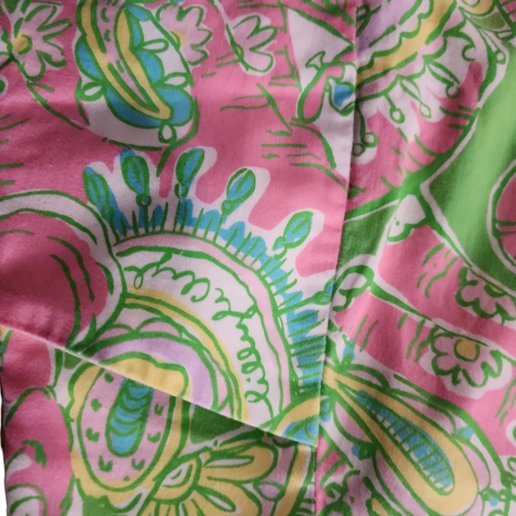 Lily poulter size4  skort, hidden side zip with button, multi colored floral - Picture 3 of 8